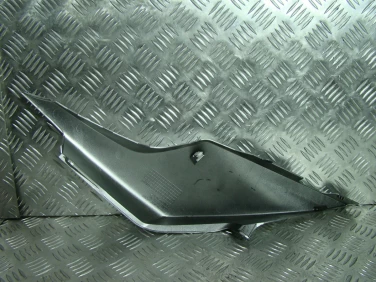 Ogon zadupek owiewka honda vfr 800 prawa