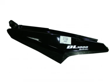 OGON OWIEWKA TYŁ BOK PLASTIK SUZUKI DL1000 V-STORM 2005R