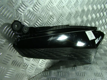 Ogon owiewka tyŁ bok plastik suzuki dl1000 v-storm 2005r