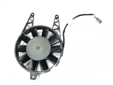 WENTYLATOR WIATRAK CHŁODNICA PRZÓD TRIUMPH TT 600 2001R