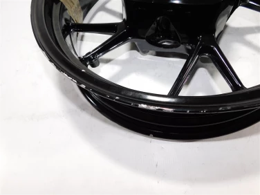 Felga koŁo tyŁ bmw f750gs oem 8556601 uszkodzony rant