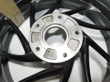 Felga koŁo tyŁ bmw k1300r 08-12 oem 8528658