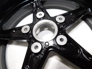 Felga koŁo tyŁ bmw rninet r9t k23 scrambler k23 oem 8562528