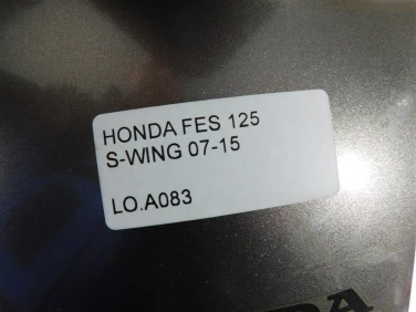 ŁĄcznik ogon plastik tyŁ honda fes 125 s-wing 07-15