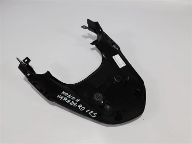 ŁĄcznik ogon plastik tyŁ honda xl 125 v varadero 01-16