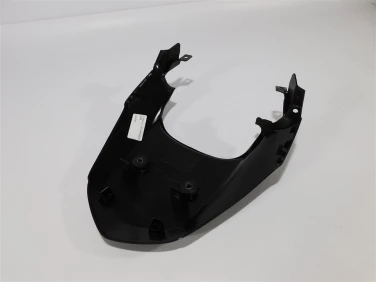 ŁĄcznik ogon plastik tyŁ honda xl 125 varadero 04-06