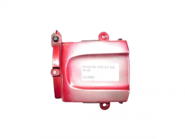 ŁĄCZNIK OGON PLASTIK TYŁ KAWASAKI GPZ EX 500 94-09