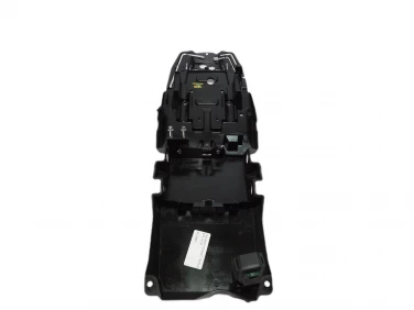 NADKOLE BŁOTNIK TYŁ PLASTIK TRIUMPH STREET TRIPLE 675 12-18
