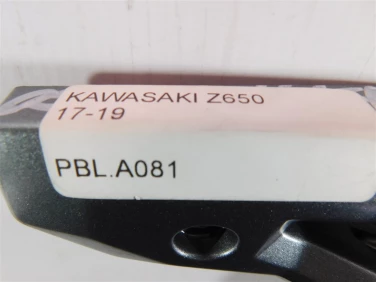 Pokrywa bok boczna lewa kawasaki z650 17-19