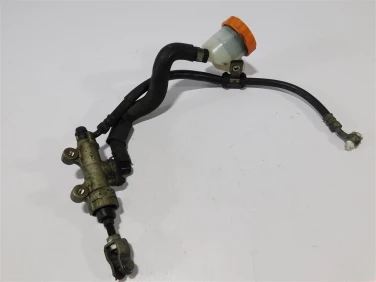 Pompa hamulcowa tyŁ honda vfr 750 rc24 86-97