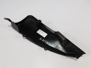 PŁug plastik owiewka honda fes 125 s-wing 07-09