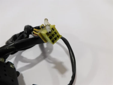 PrzeŁĄcznik lewy przÓd suzuki gsxf 600 1994