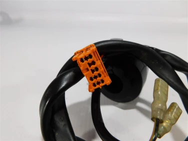 PrzeŁĄcznik prawy przÓd honda fes 125 s-wing 07-09