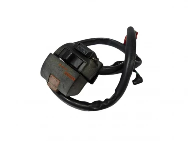 PRZEŁĄCZNIK PRAWY PRZÓD HONDA VFR 750 RC24 86-97