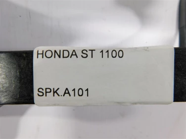 StelaŻ kufer kufry honda st 1100