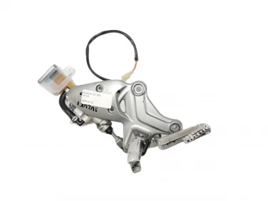 SET PODNÓŻEK PRAWY PRZÓD SUZUKI SV 650 16-18