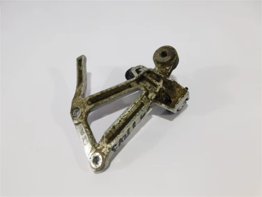 Set podnÓŻek prawy tyŁ yamaha fzs 600 fazer 98-01