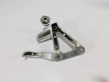 Set podnÓŻek prawy tyŁ yamaha fzs 600 fazer 98-03