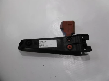 Wspornik stelaŻ can-am 650 800 1000