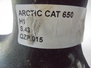 Zwrotnica prawa arctic cat 650 h1