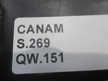 WypeŁnienie plastik  can-am 650 800 1000