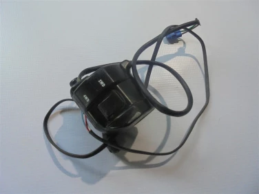 PrzeŁĄcznik prawy kawasaki kvf 750 brute force