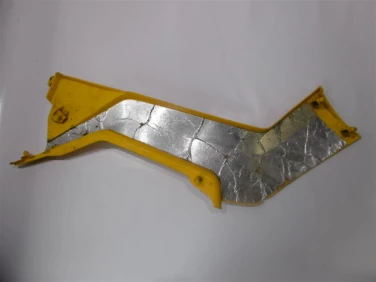 Plastik boczny owiewka can-am 650 800 1000