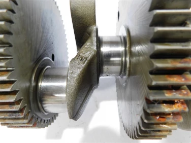 WaŁ korbowy bmw k1300s 07-15 oem 7713456