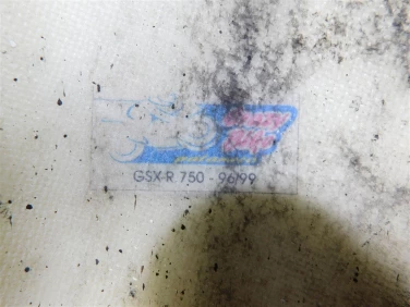 BŁotnik tyŁ tylny suzuki gsx-r 750 00-03