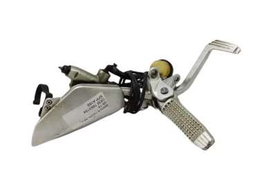SET PODNÓŻEK PRAWY PRZÓD BMW K1300R K43 08-15 OEM 7660154