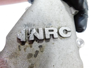 Dekiel kapa silnik prawa yamaha yzf-r1 1000 rn04 00-01 