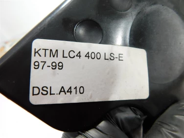 Dekiel kapa silnik lewa ktm lc4 400 ls-e 97-99 