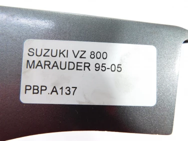 Pokrywa bok boczna prawa suzuki vz 800 marauder 95-05 
