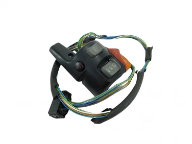 PRZEŁĄCZNIK LEWY PRZÓD BMW R900RT 05-09 OEM 7697791