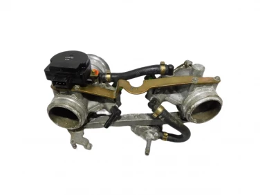 PRZEPUSTNICA GAŹNIK DUCATI MONSTER 916 S4 01-03 USZKODZONA
