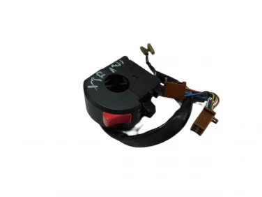 PRZEŁĄCZNIK PRAWY PRZÓD YAMAHA XJR 1300 RP02 98-01