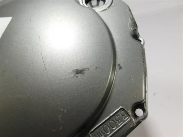 Dekiel kapa silnik prawa suzuki gsf 600 bandit 00-04 