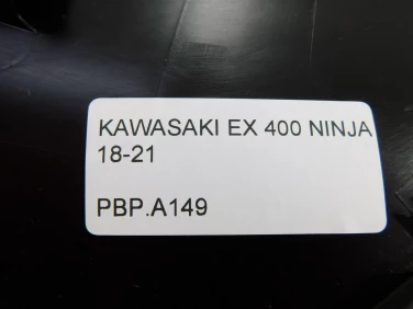 Pokrywa bok boczna prawa kawasaki ex 400 ninja 18-21