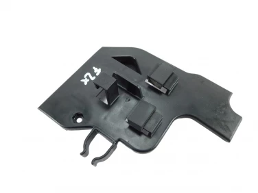 PLASTIK WYPEŁNIENIE OWIEWKA YAMAHA FZX 750 86-00