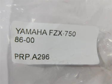 PrzeŁĄcznik prawy przÓd yamaha fzx 750 86-00