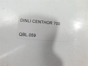 BŁotnik nadkole plastik dinli centhor 700