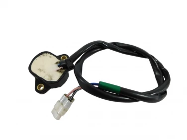 CZUJNIK SUZUKI GSR 750 11-16 POŁOŻENIA BIEGÓW 3773008J01