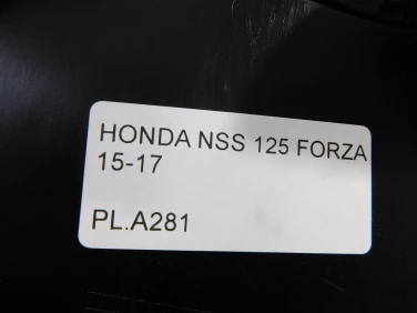 PŁug plastik owiewka honda nss 125 forza 15-17