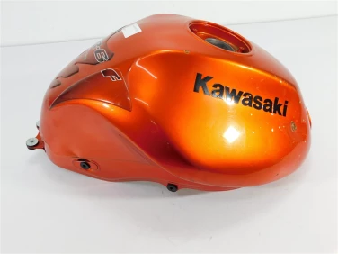 Zbiornik paliwa bak kawasaki er-6f 650 09-11