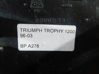 BŁotnik przÓd przedni triumph trophy 1200 96-03