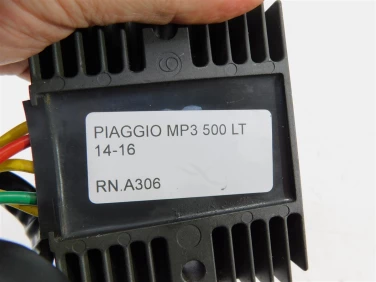 Regulator napiĘcia piaggio mp3 500 lt 14-16