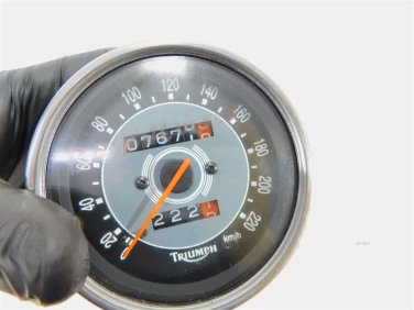 Licznik prĘdkoŚciomierz triumph bonneville 865 t100 07-10 7671km