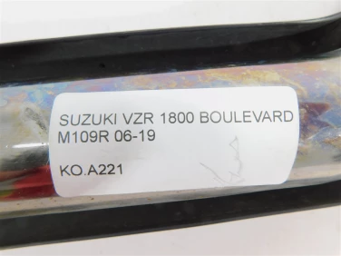 Kolanko kolektor wydech suzuki vzr 1800 boulevard m109r 06-19