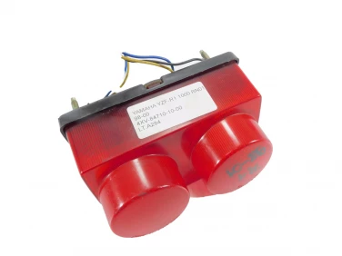 LAMPA TYŁ TYLNA YAMAHA YZF-R1 1000 RN01 98-00 4XV-84710-10-00