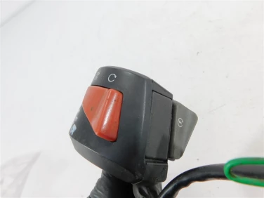 PrzeŁĄcznik prawy przÓd aprilia rs4 125 11-16 ap8124914